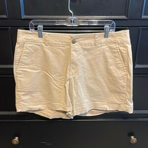 Gap shorts - 5” in-seam - sz 14